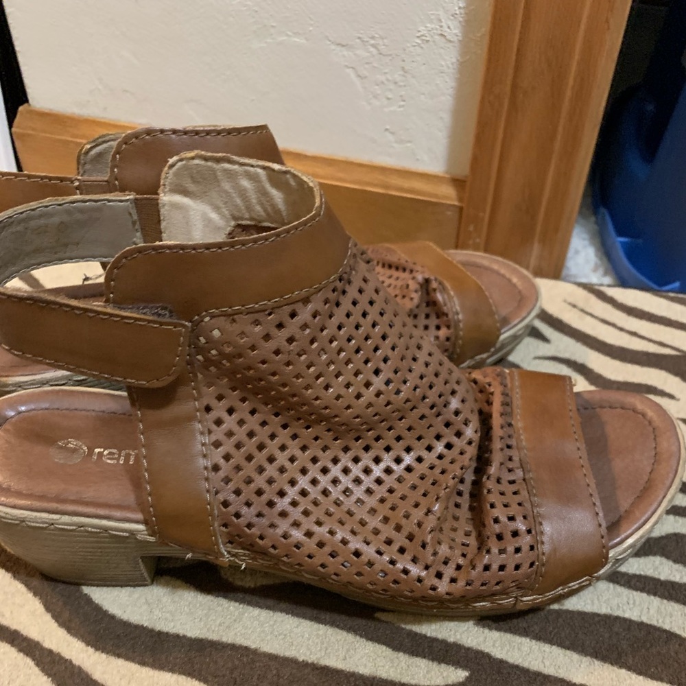 Rieker Remonte Mary Jane Size 42 / 10